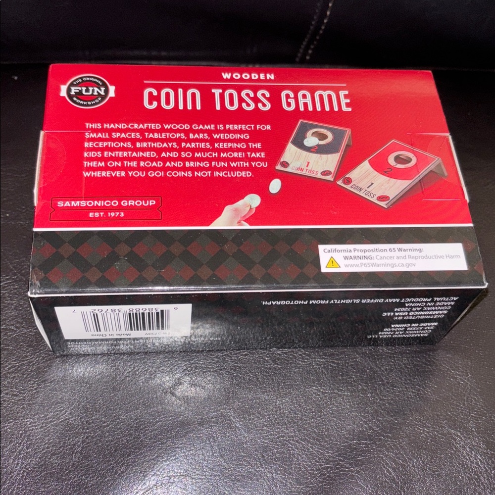 Coin Toss Game Set - Red and Black - Picture 2 of 2